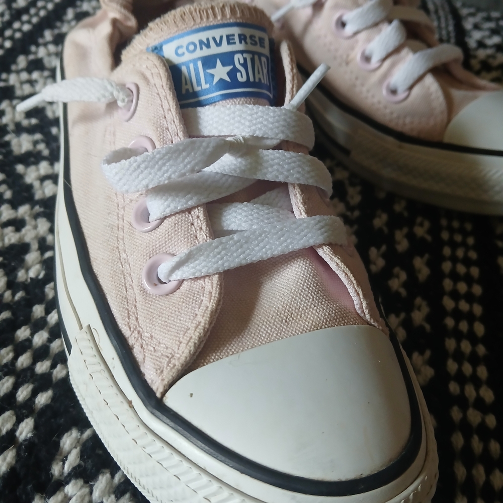Pink Converse Shoreline🩷